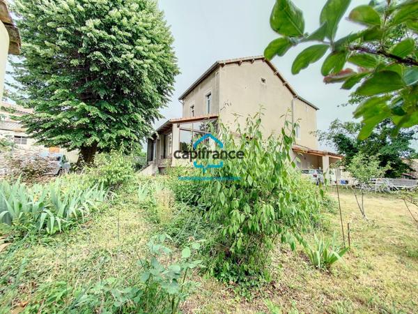 Dpt Ardèche (07), à vendre maison P8 sur 139 m² - Terrain de 599,00 m²