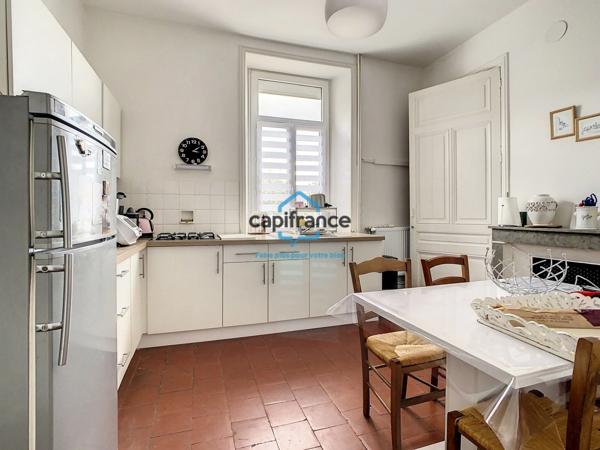 Dpt Ardèche (07), à vendre maison P8 sur 139 m² - Terrain de 599,00 m²
