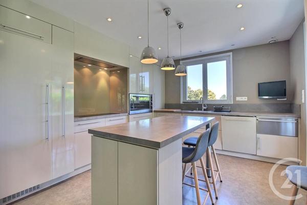 Maison à vendre  6 pièces - 200,22 m2 BONS EN CHABLAIS - 74