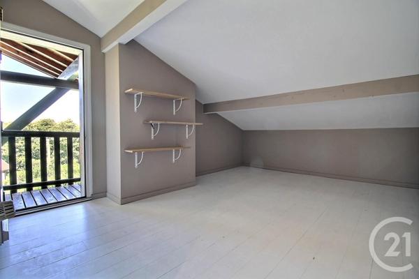 Maison à vendre  6 pièces - 200,22 m2 BONS EN CHABLAIS - 74