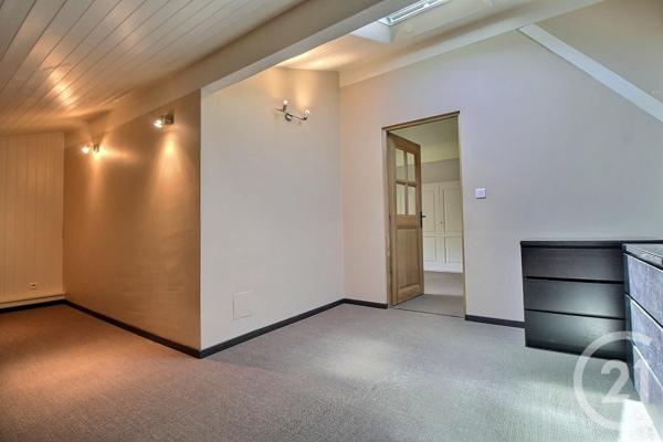 Maison à vendre  6 pièces - 200,22 m2 BONS EN CHABLAIS - 74