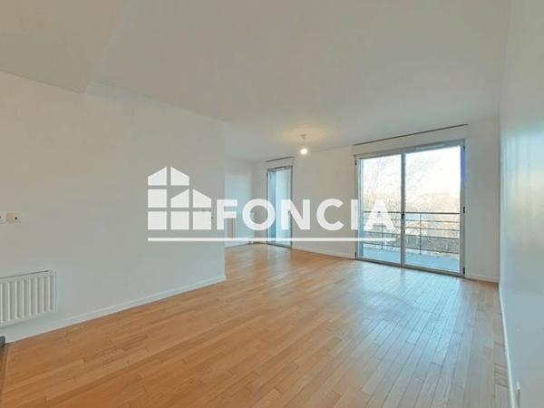 Location Studio 39.05 m² - 10-18 RUE PAUL BERT Bagnolet 93170