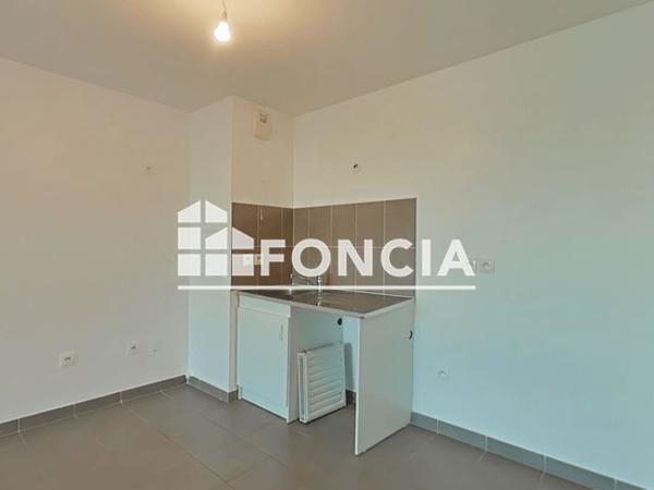 Location Studio 39.05 m² - 10-18 RUE PAUL BERT Bagnolet 93170