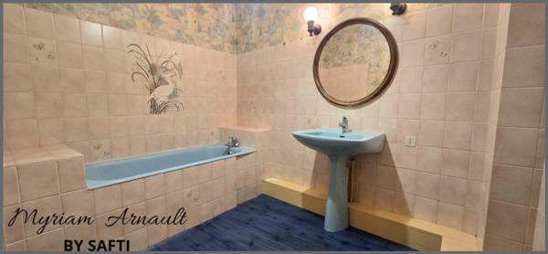 Maison 162 m², 2 garages, grange, puits, terrain