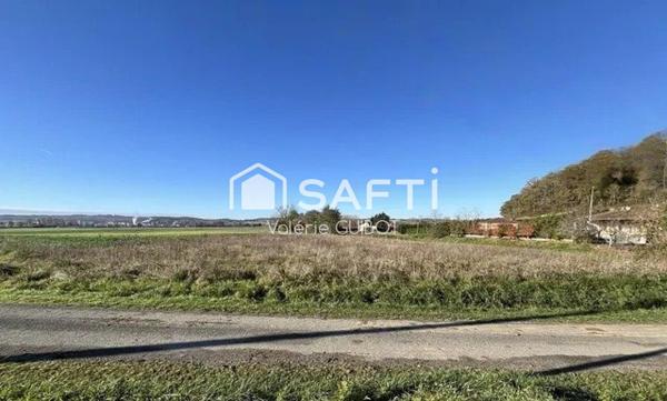 Votre rêve prend racine : Terrain de 2000 m² avec VUE PANORAMIQUE sur les Pyrénées !