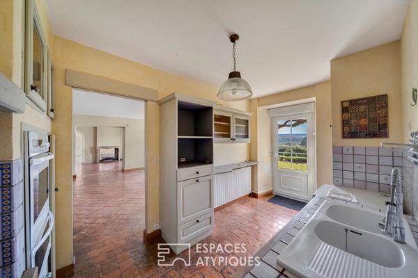 Propriété d’exception avec piscine et maison d’invités