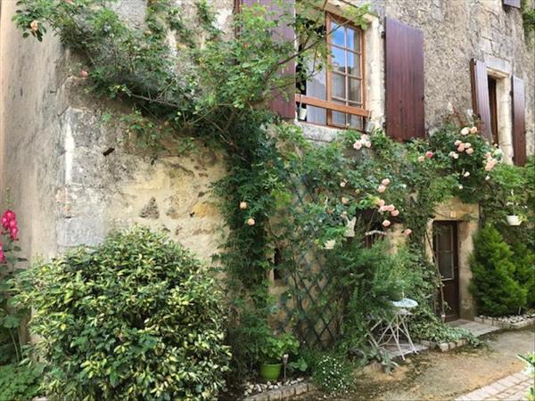 Maison à vendre |  Saint-Jean-de-Côle |  4 pièces | 137 m²