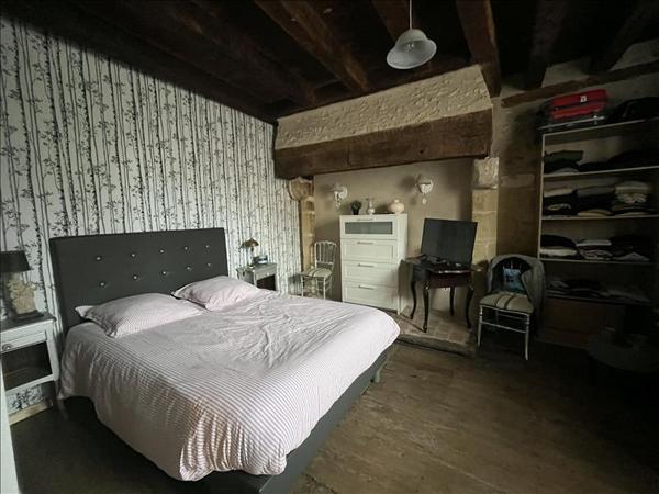 Maison à vendre |  Saint-Jean-de-Côle |  4 pièces | 137 m²