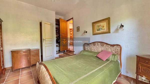 Vente Villa 5 pièces 127 m2 à Saint-Aygulf