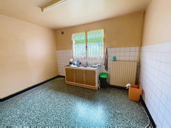 Vente                                                      Maison de village
                        
                     4 pièces                      71 m2                     à Bourguignon-sous-Montbavin