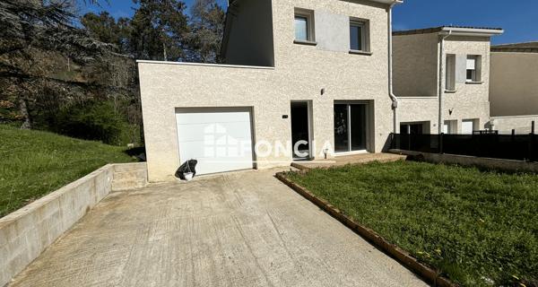 Location Maison 4 pièces 95.36 m² - Tournon-sur-rhône 07300