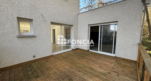 Location Maison 4 pièces 95.36 m² - Tournon-sur-rhône 07300