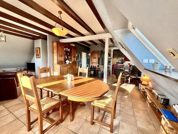 Appartement coup de cœur dans maison bifamiliale