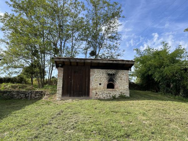 Maison en pierre de 125 m² sur grand terrain