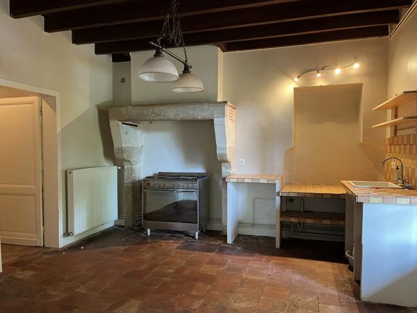 Maison en pierre de 125 m² sur grand terrain