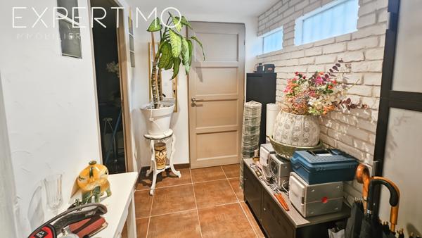 Fréjus (83600) Fréjus, Maison de village de 71.81m² + garage aménagé en studio de 27 m²