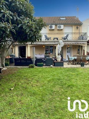 Maison 6 pièces de 157 m² à Drancy (93700)