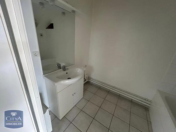 Appartement à louer 3 pièces 65.88m² Vitry-le-François (51300)