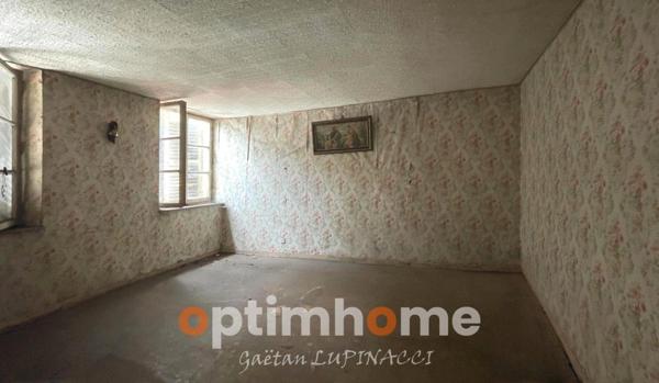 Idéale pour investisseurs, constructeurs ou promoteurs immobiliers :Maison double à rénover 10 pièces MANOM (57)