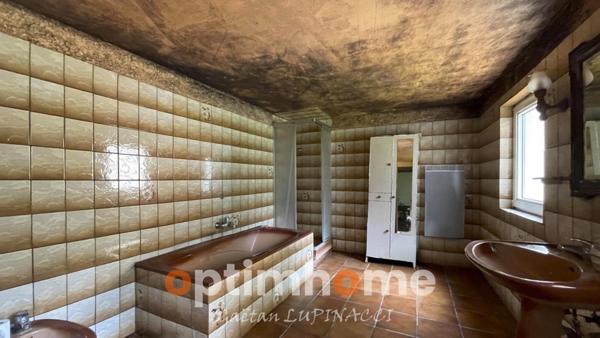 Idéale pour investisseurs, constructeurs ou promoteurs immobiliers :Maison double à rénover 10 pièces MANOM (57)