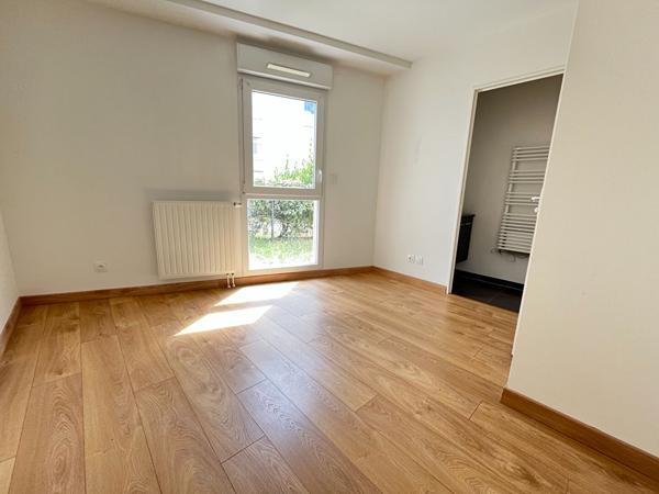 EXCLUSIVITE BRUZ T4 - Appartement 3 chambres environ 80m²  avec jardin plein SUD - Garage et parking couvert