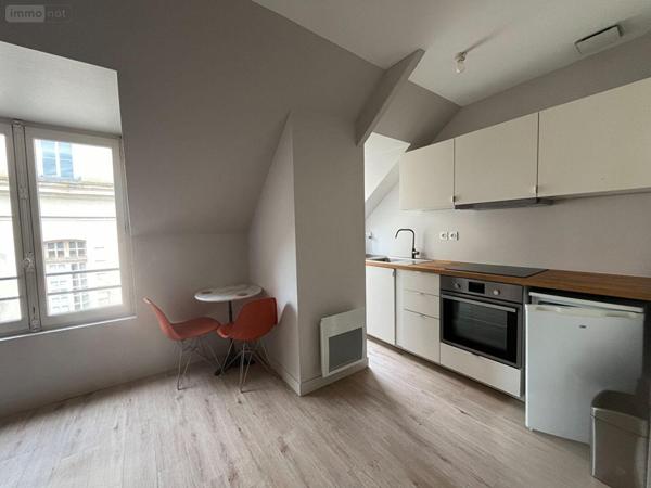 Appartement à louer à Rennes en Ille-et-Vilaine (35000), ref : 001-1084   
CENTRE VILLE