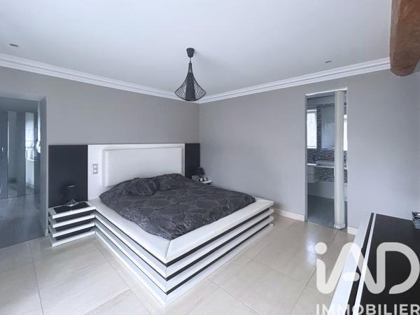 Maison à vendre 10 pièces 400 m² Breuil-Bois-Robert