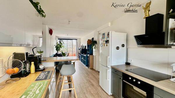 SIX FOURS LES PLAGES - PROXIMITE DU CENTRE VILLE - PETITE COPROPRIETE AU CALME - APPARTEMENT T3  - CAVE PRIVATIVE