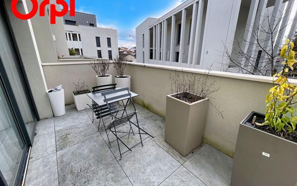 Appartement à vendre    4 pièces • 105,55 m2 Lyon 9