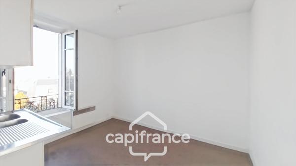Maisons-Alfort-Quartier Planètes-A vendre2 pièces-28,646m2-lumineux-Traversant-Proche transports-commerces, marché