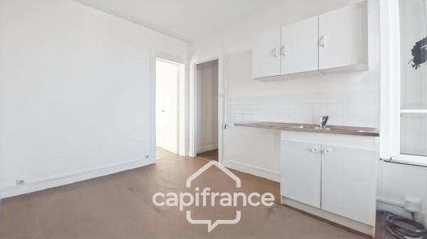 Maisons-Alfort-Quartier Planètes-A vendre2 pièces-28,646m2-lumineux-Traversant-Proche transports-commerces, marché