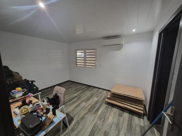 Maison T6 + T1 avec piscine