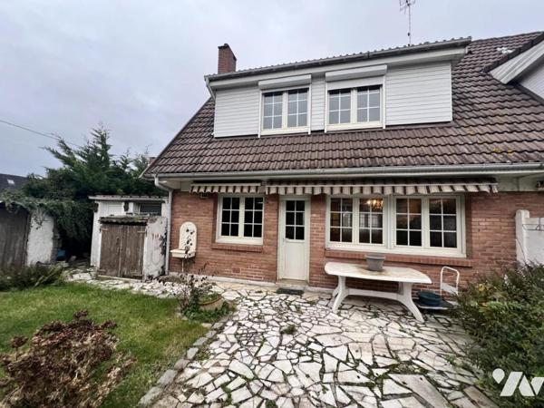 MAISON DE LOTISSEMENT