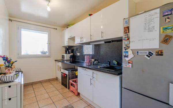 Appartement à vendre    3 pièces • 64,74 m2 Rosny-sous-Bois