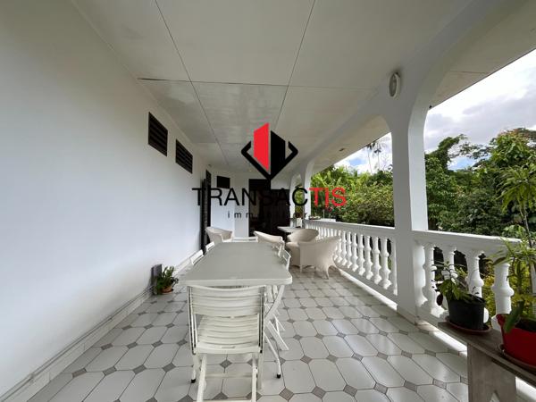 Immense appartement avec terrasse 4 pièces à acheter à Matoury
