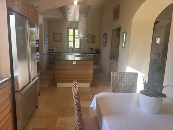 Golf de Pont Royal, Maison classe B , pisicne chauffée
