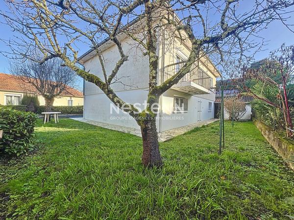 A vendre Maison Auch 3 chambres 85m2 avec garage et hangar