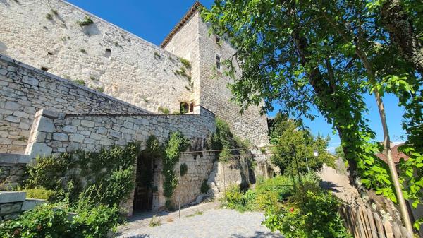 Tour médiévale dans l'un des plus beaux villages de France - Quercy Blanc Lauzerte
