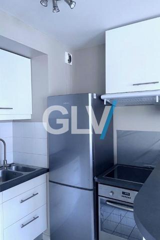 Appartement T2 meublé 43 m2 avec parking et balcon Lille , Lille