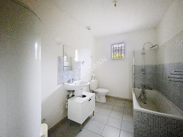 Maison de plain-pied à vendre à VOLONNE - Référence 1437