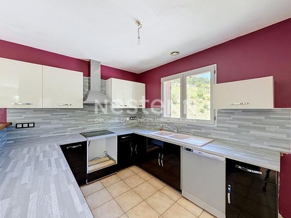 A vendre Maison 5 pièces de 106 m2 à Pavie