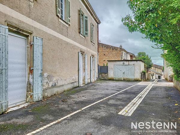 A Vendre Maison de village en pierre de 259 m² avec garage et jardin à dix minutes d'Eauze