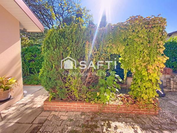 Maison d'architecte typeT4 Montastruc La Conseillère