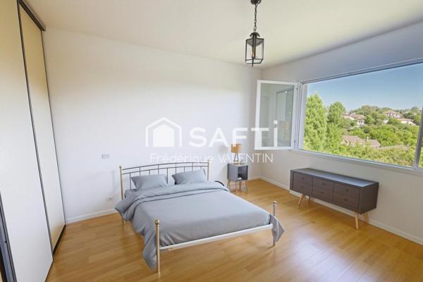 Maison d'architecte typeT4 Montastruc La Conseillère