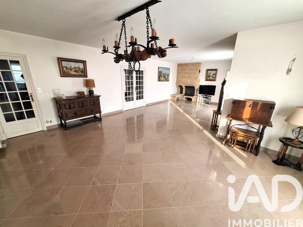 Maison à vendre 8 pièces 180 m² Montlhéry