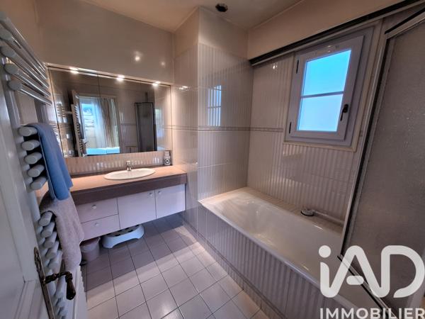 Maison à vendre 8 pièces 180 m² Montlhéry