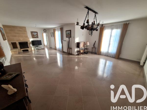 Maison à vendre 8 pièces 180 m² Montlhéry