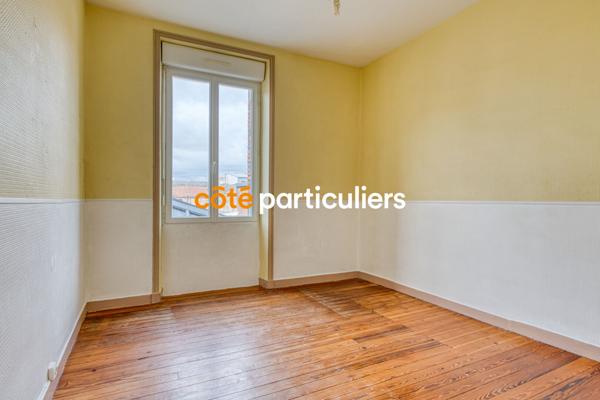 Vente Appartement281 m² - 10 Pièces - LA ROCHE SUR YON (85000)