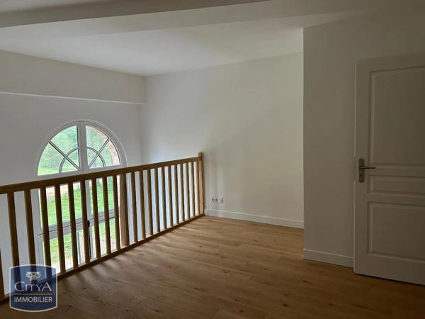 Appartement à louer 3 pièces 76.25m² Pacé (35740)