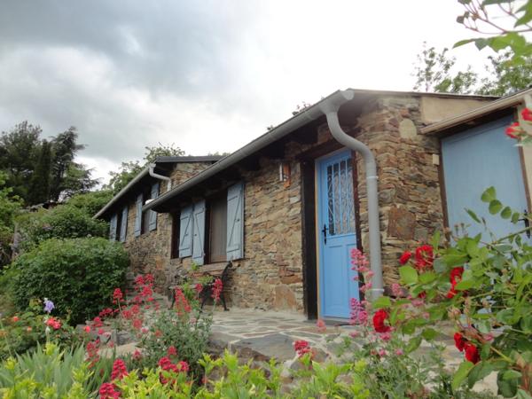 Dpt Pyrénées Orientales (66), à vendre JUJOLS Maison en pierres P4 de 63 m² sur terrain 445 m²